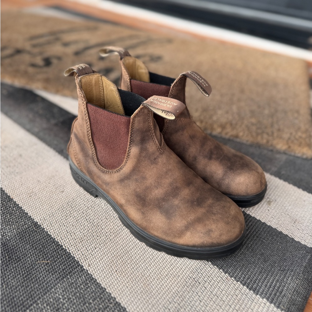 Blundstone Rustic Brown Chelsea Boots #585